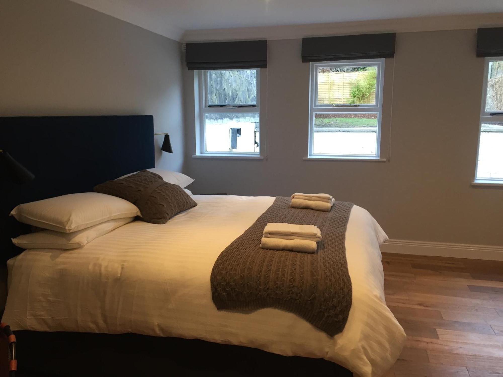 Pembroke Hall Dublin Quarto foto